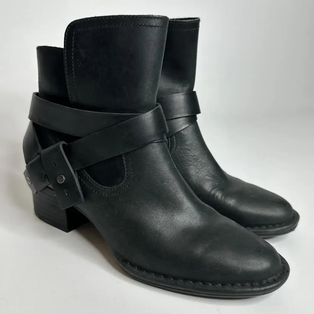Ugg Elysian Leather Black Ankle Heel Boots Booties Size US 6.5 Womens EUC
